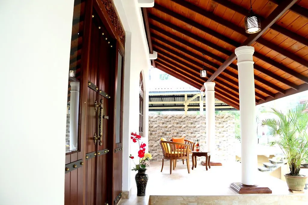 Nivahana Homestay Kandy 0*,